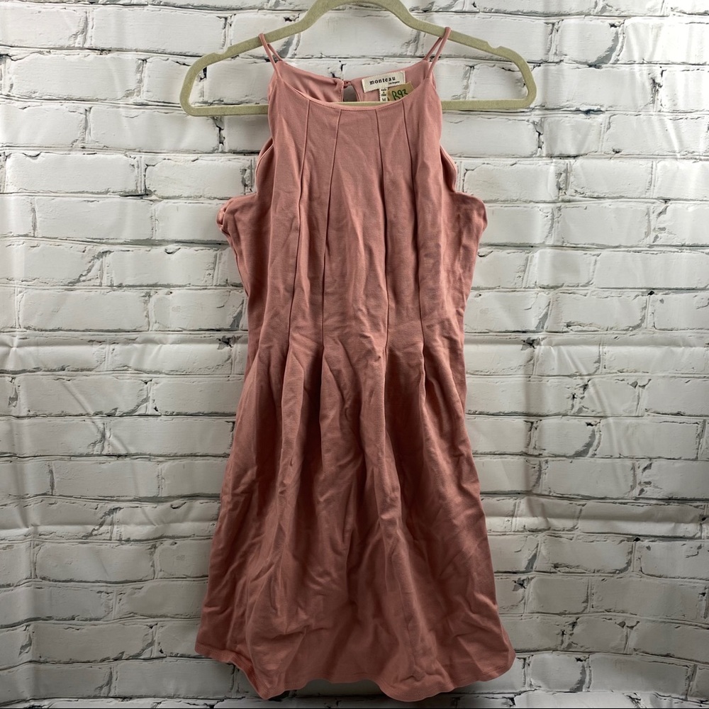 Monteau L.A. Rose coloured dress
